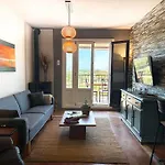 Modern Duplex With Bbq Rooftop