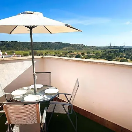 Modern Duplex With Bbq Rooftop *